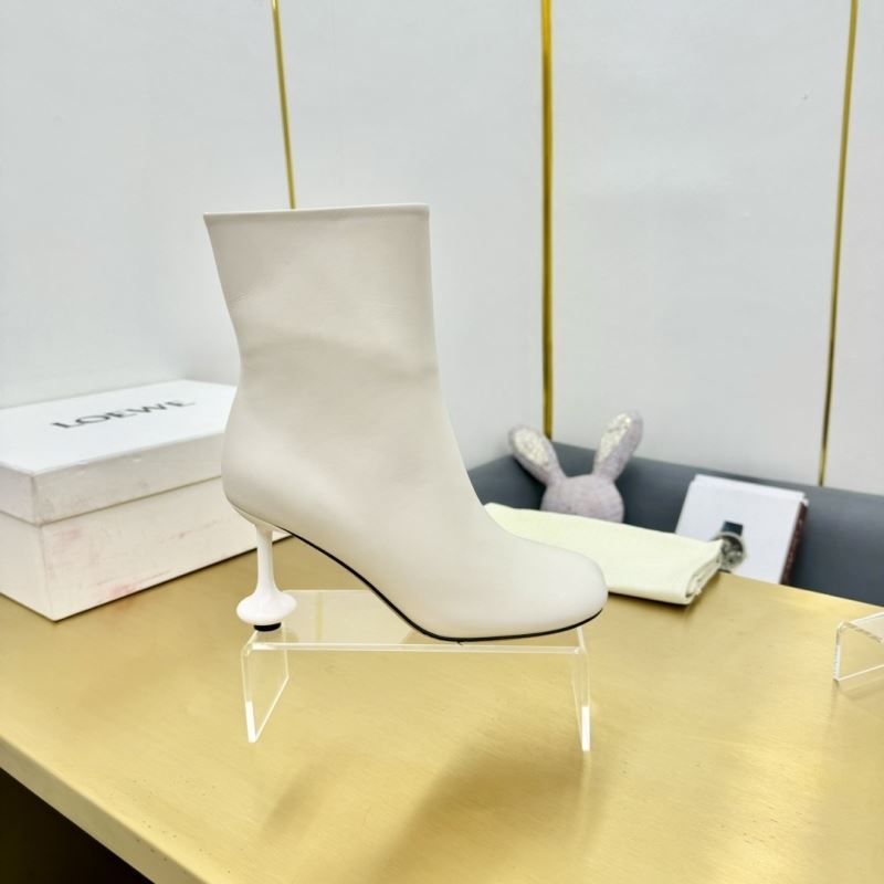 l*ew* boots